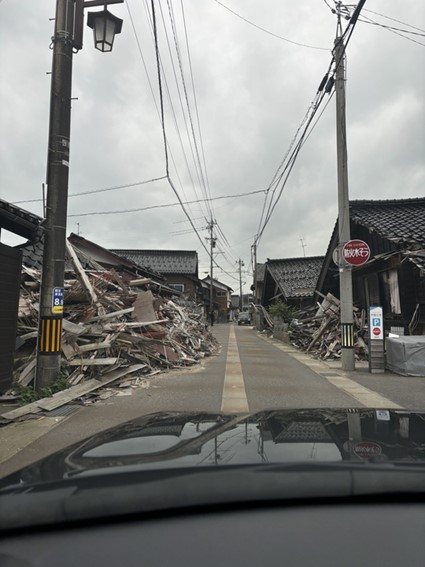 倒壊した家屋写真.jpg