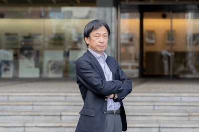 関さん外.jpg